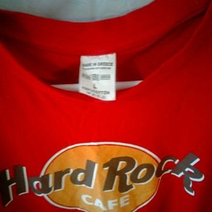 mens L. t- shirt  Hard rock cafe